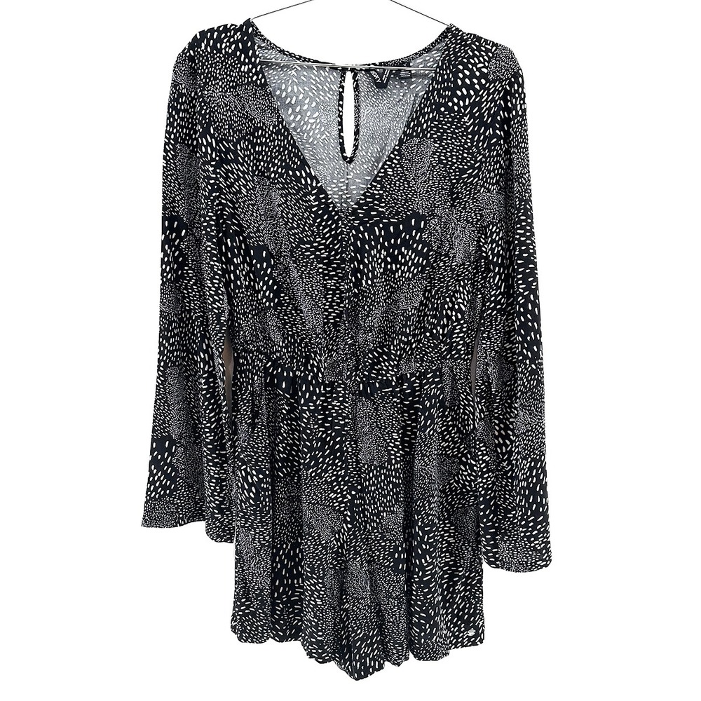 ROXY Spirit Awakes Long Sleeve V-neck Romper • Large • black white • boho chic